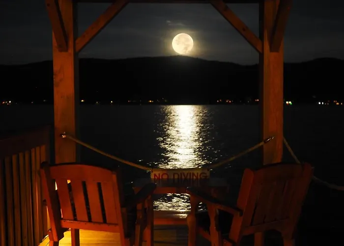 The Lake Motel Lake George