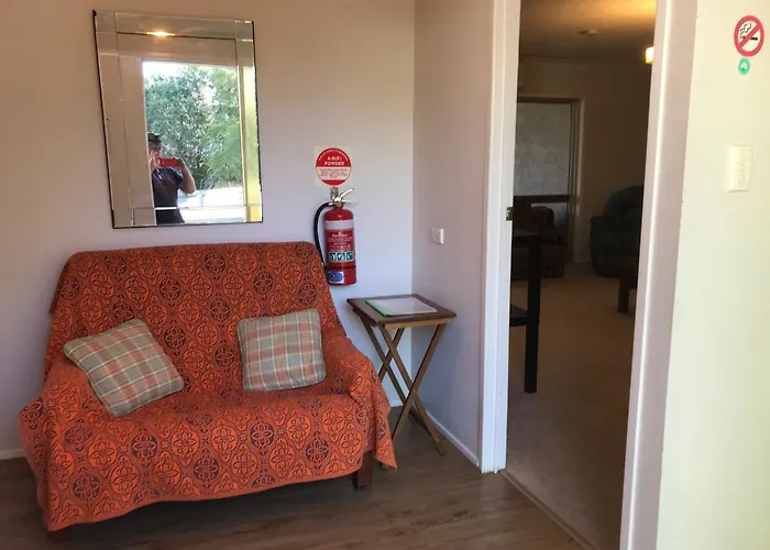 Oakridge Motel Tourist Park Oakey